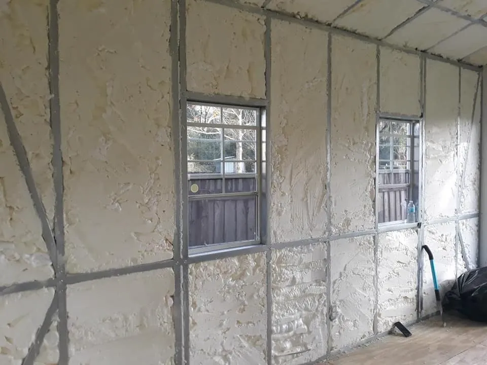 closed cell spray foam contractor